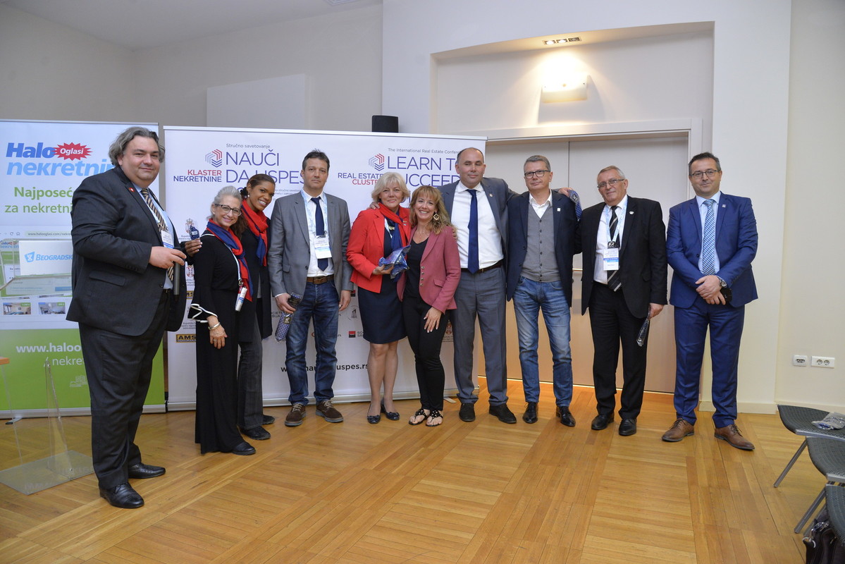 forum-2019/105
