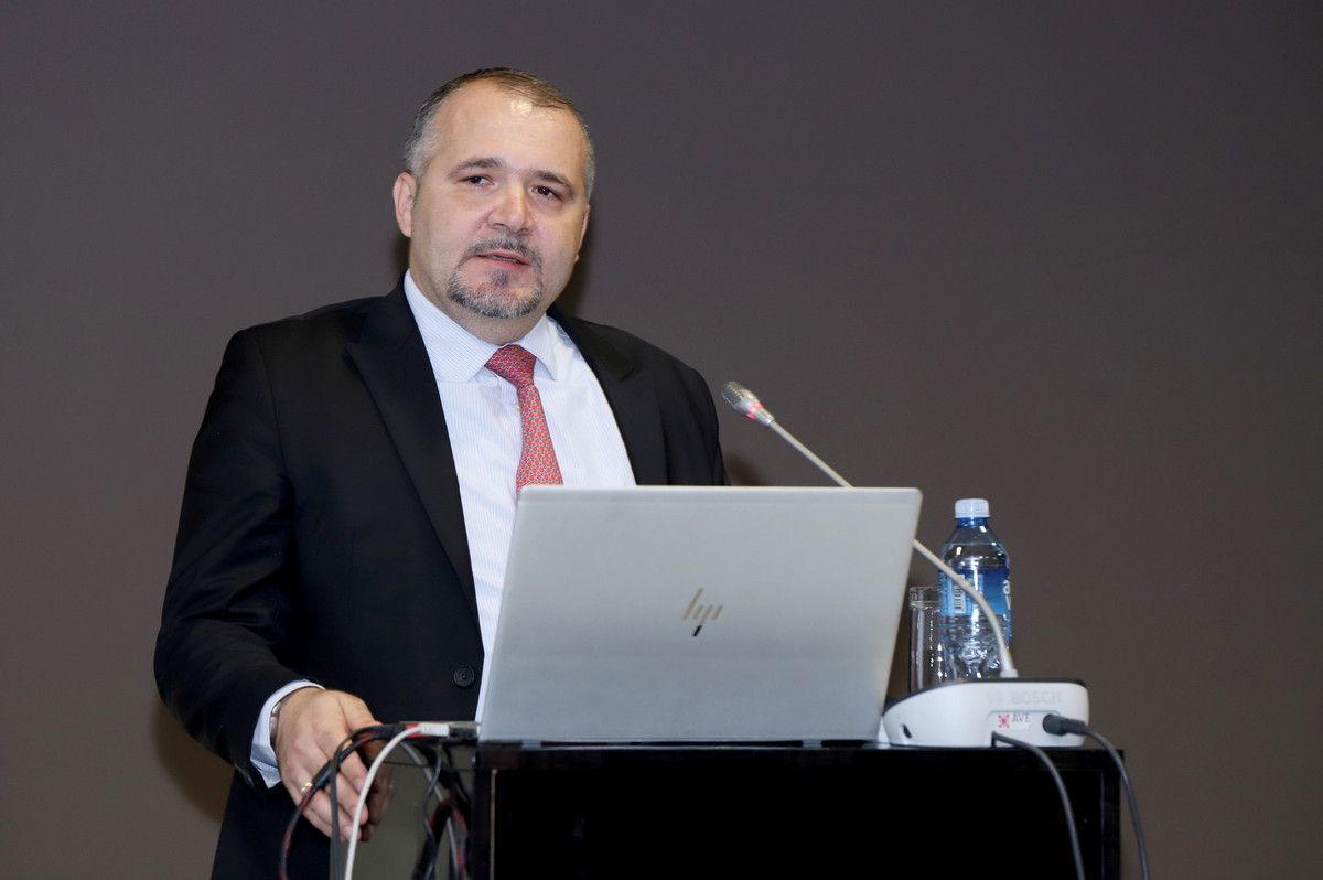 Doc. dr Željko Radovanović